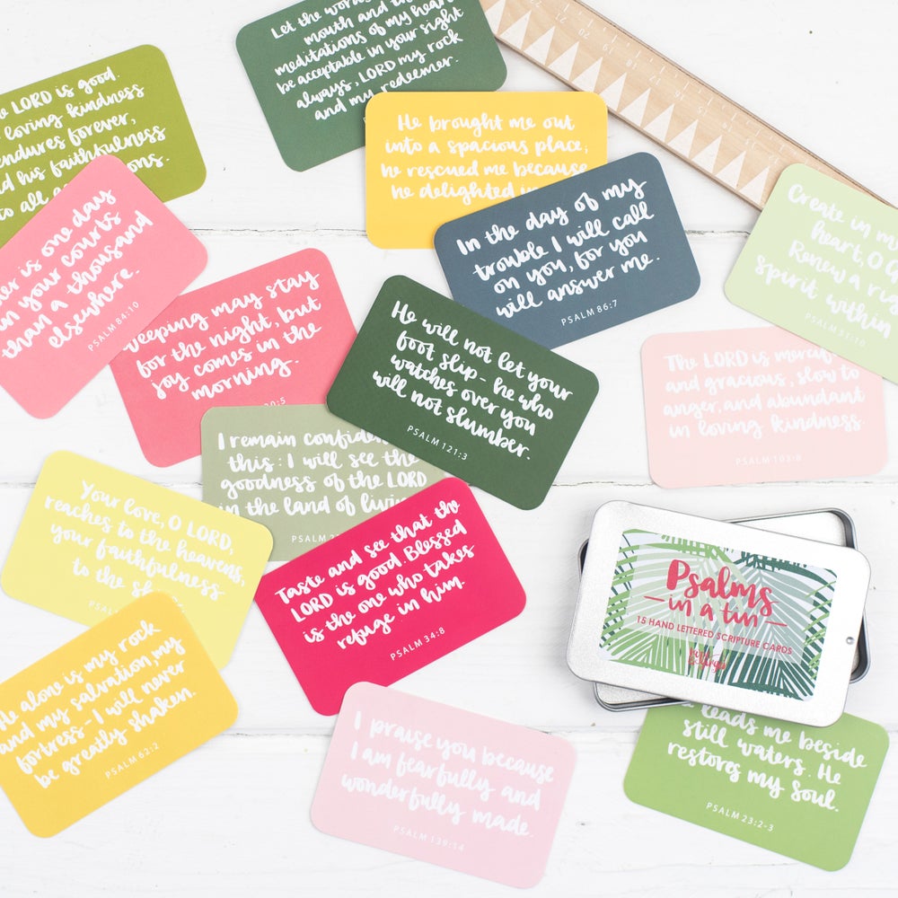 15 85x55mm hand lettered scripture cards in pinks and greens with verses from the psalms in a lovely slide-top tin